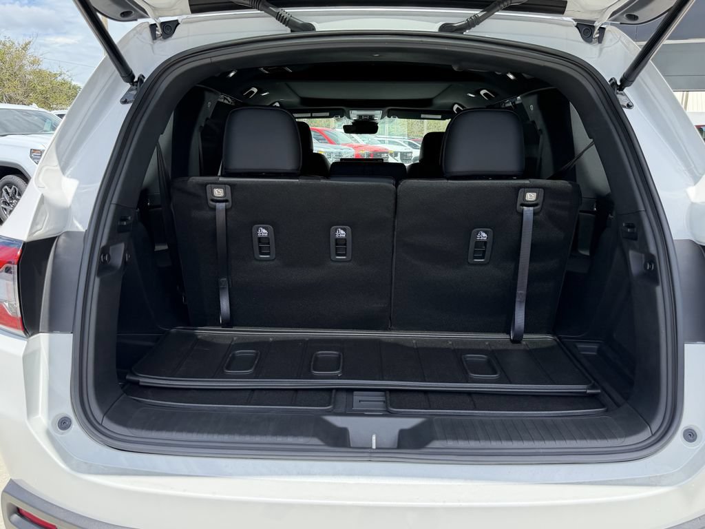 New 2026 Honda Pilot Black Edition image 10