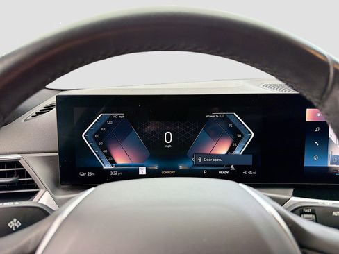 Used 2023 BMW i4 eDrive35 RWD image 40