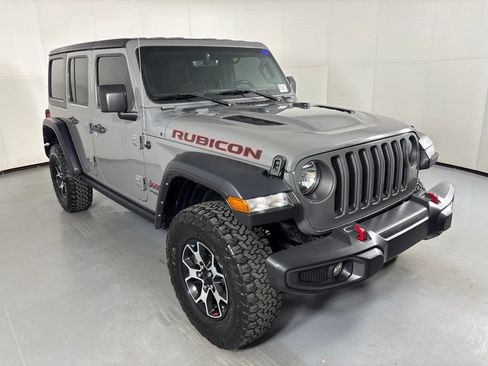Used 2022 Jeep Wrangler Unlimited Rubicon AWD/4WD image 2