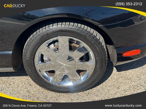 Used 2002 Ford Thunderbird image 26