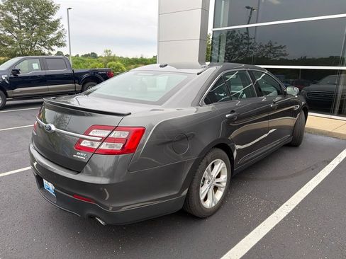 Used 2015 Ford Taurus SEL w/ Equipment Group 201A FWD image 4