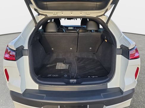 Certified 2025 INFINITI QX55 Essential image 12