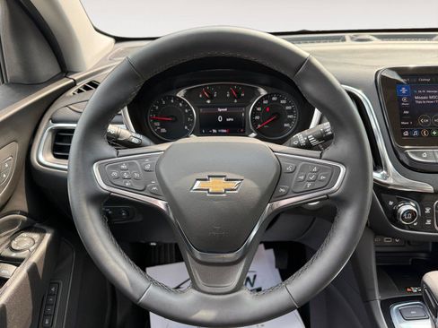 Used 2024 Chevrolet Equinox Premier AWD/4WD image 16