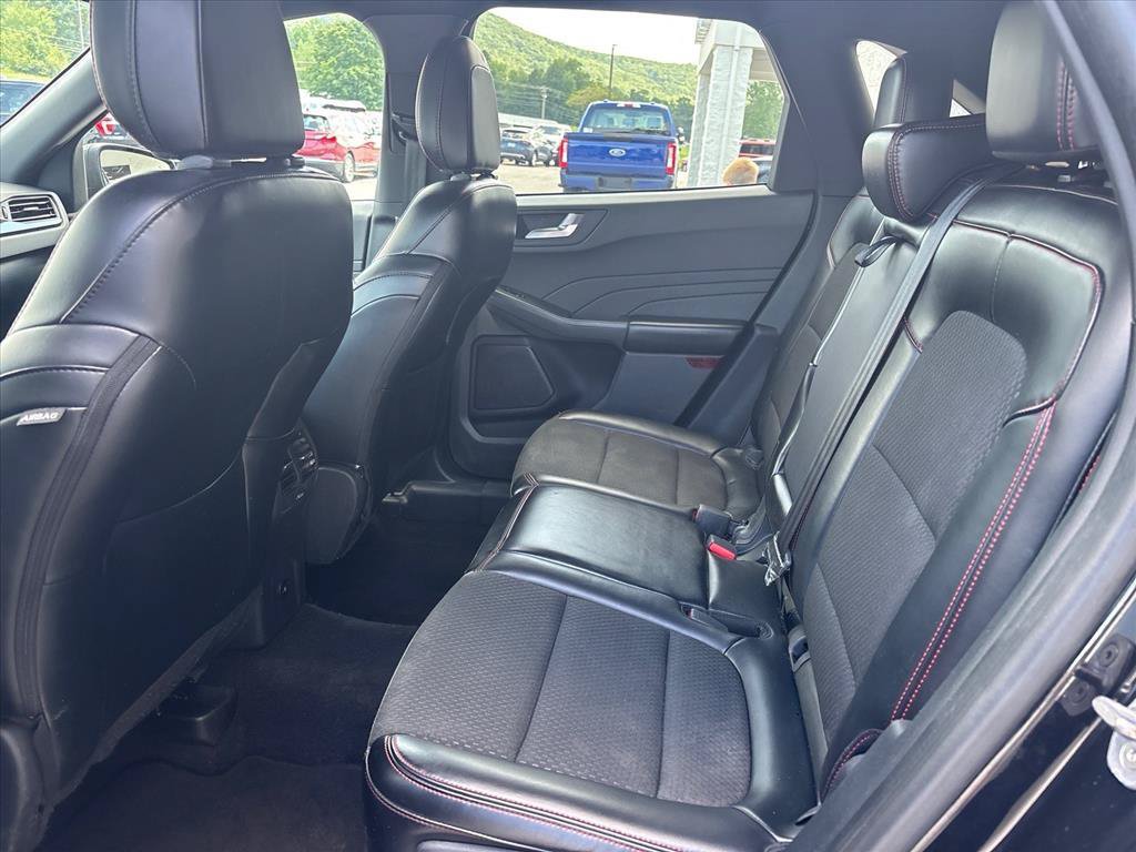 Used 2024 Ford Escape ST-Line w/ Tech Pack #1 FWD image 10