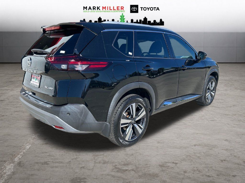 Used 2021 Nissan Rogue SL w/ Premium Package AWD/4WD image 6