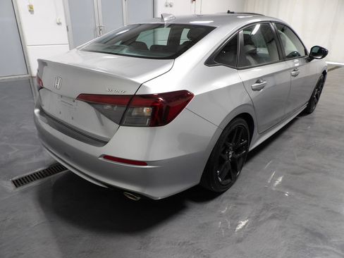 Used 2025 Honda Civic Sport image 5