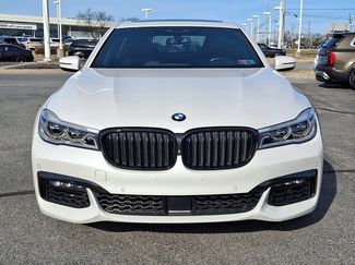 Used 2019 BMW 750i xDrive w/ Executive Package video 2