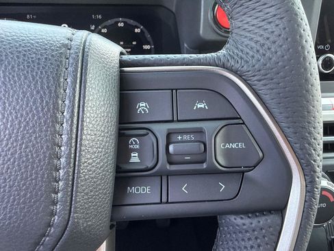 Used 2026 Toyota Tacoma TRD Off-Road w/ TRD Off Road Upgrade Package AWD/4WD image 16