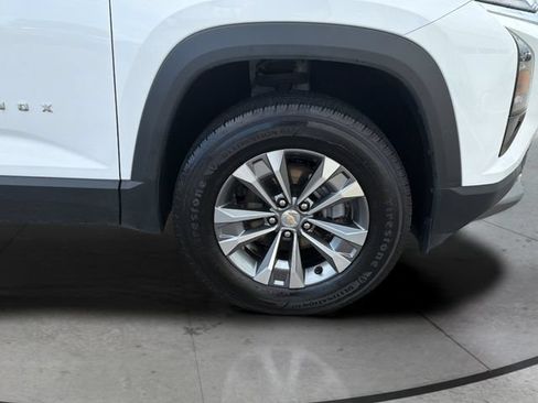 Certified 2026 Chevrolet Equinox LT FWD image 30
