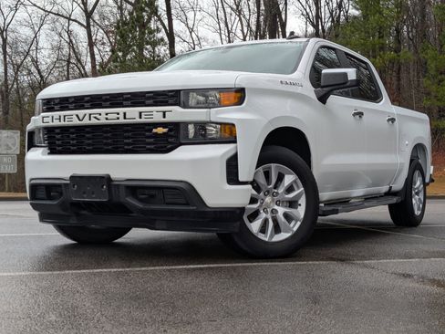 Used 2021 Chevrolet Silverado 1500 Custom image 4