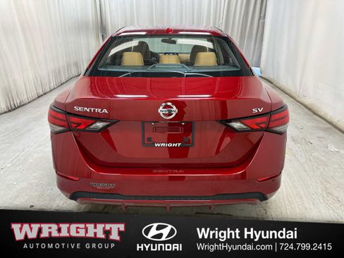 Used 2023 Nissan Sentra SV w/ SV Premium Package FWD image 5