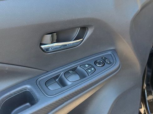 Used 2023 Nissan Versa SV image 22