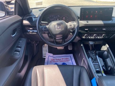 Used 2025 Honda Accord Sport image 9