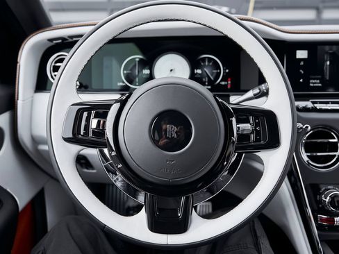 Used 2026 Rolls-Royce Cullinan AWD/4WD image 63