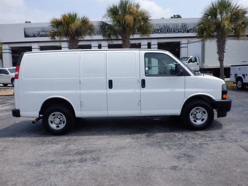 Used 2023 Chevrolet Express 2500 w/ Driver Convenience Package RWD image 1