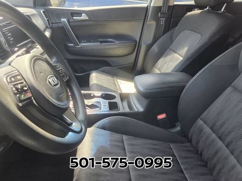 Used 2017 Kia Sportage LX FWD image 8