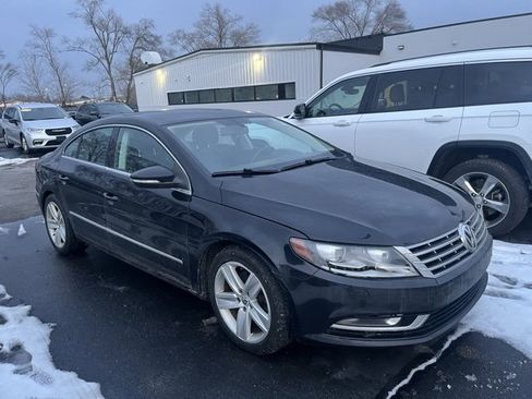 Used 2013 Volkswagen CC Sport image 3