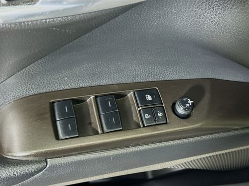 Used 2023 Toyota Camry LE FWD image 23