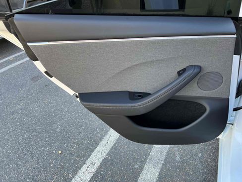 Used 2025 Tesla Model 3 Long Range image 81