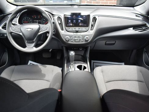 Used 2020 Chevrolet Malibu LS FWD image 15