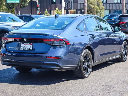 Used 2025 Honda Accord SE image 9
