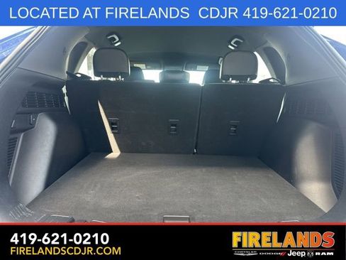 Used 2023 Ford Escape ST-Line Select AWD/4WD image 11