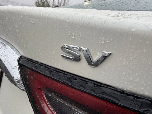 Used 2023 Nissan Maxima SV w/ Floor Mat Group image 10