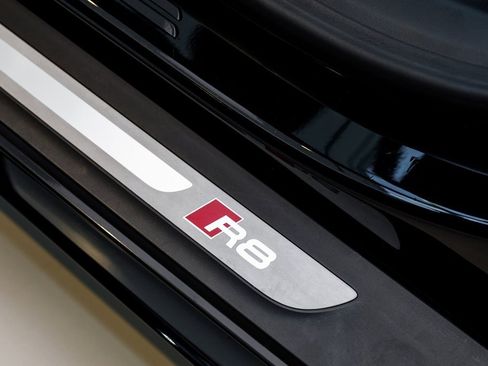 Used 2022 Audi R8 V10 performance image 23