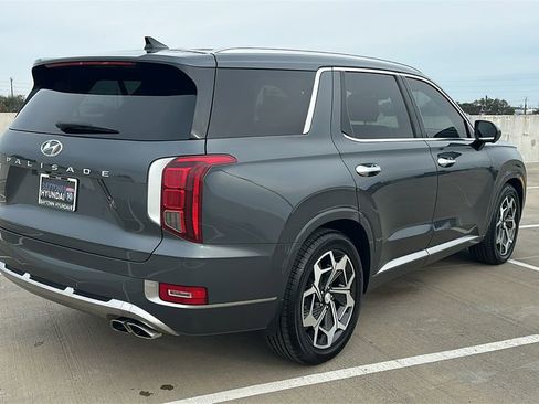 Used 2022 Hyundai Palisade Calligraphy w/ Cargo Package image 13