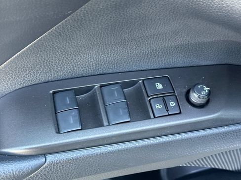 Used 2024 Toyota Camry SE FWD image 12