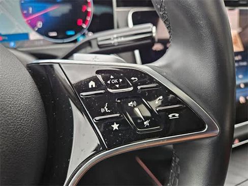 Used 2024 Mercedes-Benz E 350 4MATIC Sedan image 25