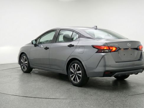 Used 2025 Nissan Versa SV FWD image 6