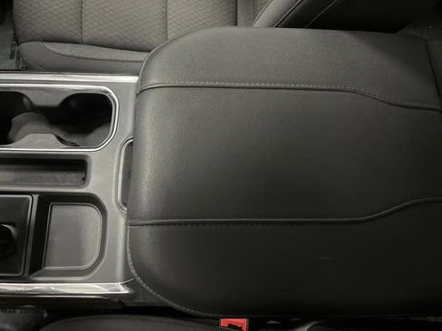 Used 2024 Chevrolet Silverado 1500 LT Trail Boss w/ Protection Package image 21