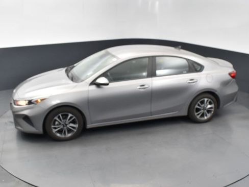 Used 2024 Kia Forte LXS image 20