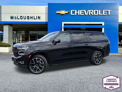Used 2024 Chevrolet Suburban RST AWD/4WD image 1