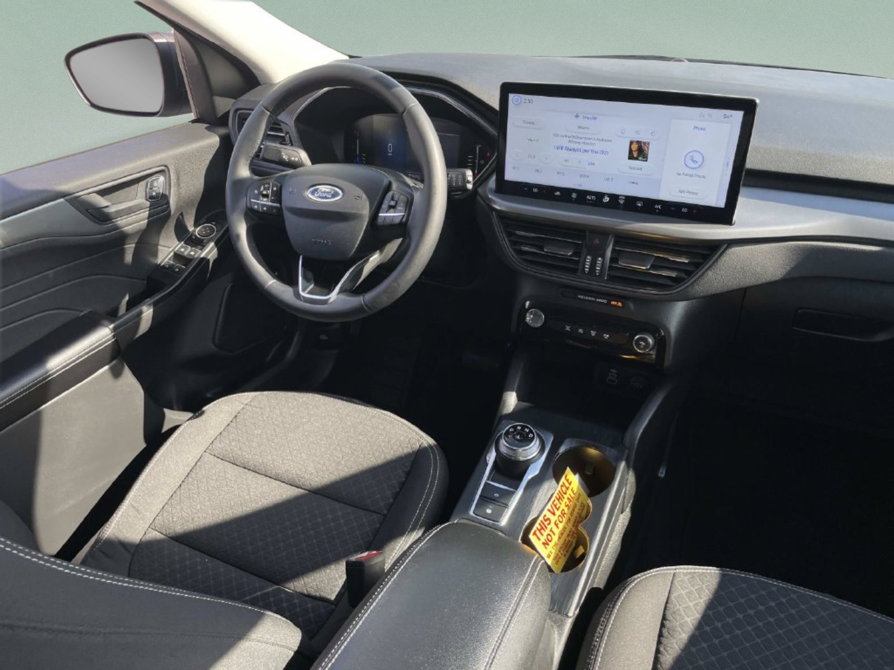Used 2024 Ford Escape Active w/ Tech Pack #1 FWD image 18