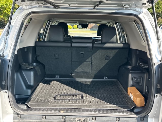 Used 2023 Toyota 4Runner TRD Off-Road Premium w/ Moonroof Package AWD/4WD image 5