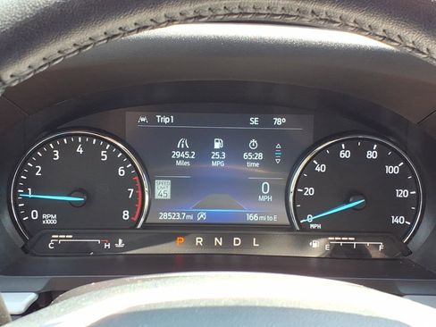 Used 2023 Ford Explorer XLT w/ Equipment Group 202A AWD/4WD image 25