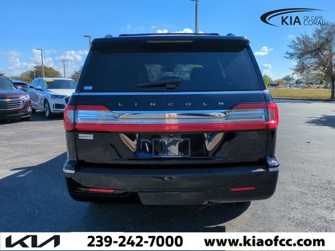 Used 2018 Lincoln Navigator Reserve w/ Technology Package image 6