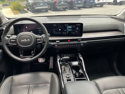 Certified 2024 Kia Sorento SX AWD/4WD image 24
