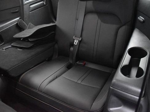 Used 2025 MAZDA CX-90 3.3 Turbo w/ Preferred Package image 19