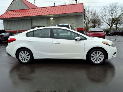 Used 2014 Kia Forte LX w/ Popular Package image 6