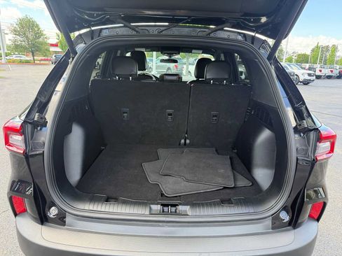 Used 2025 Ford Escape ST-Line Select AWD/4WD image 5