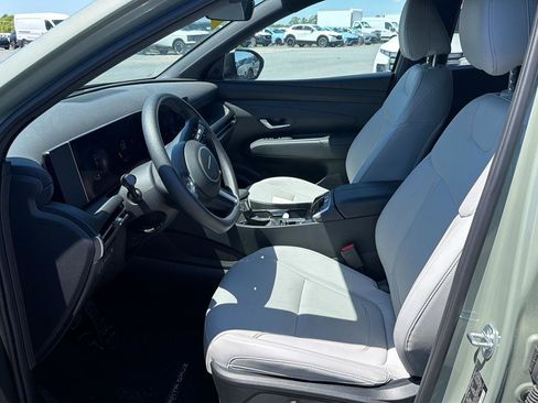 Used 2026 Hyundai Santa Cruz SEL FWD image 9