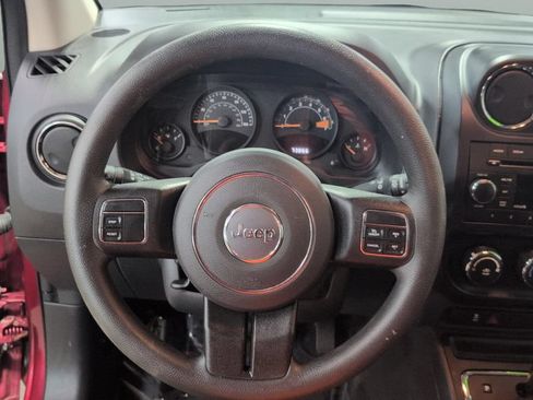 Used 2016 Jeep Compass Sport w/ Power Value Group FWD image 9