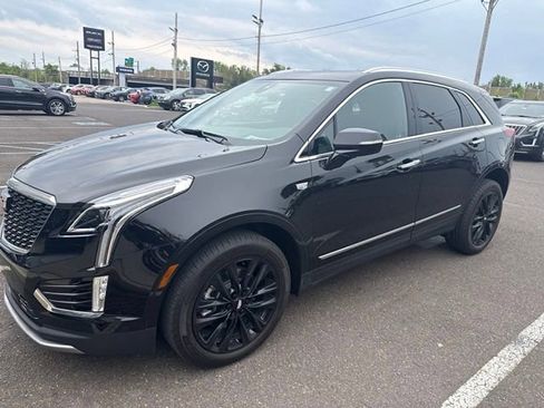 Certified 2023 Cadillac XT5 Premium Luxury AWD/4WD image 4