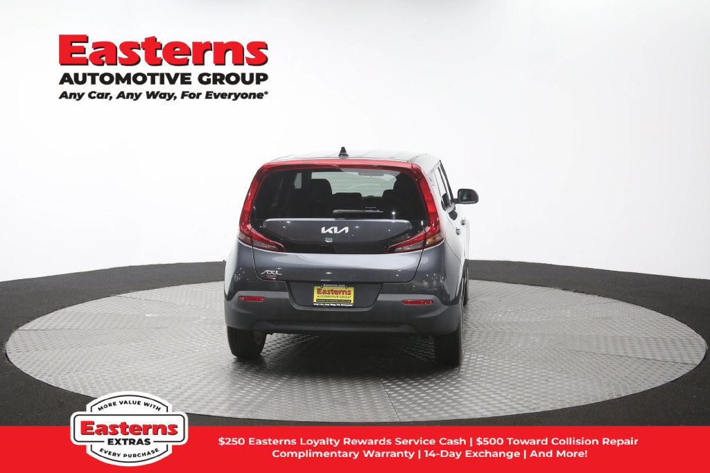 Used 2022 Kia Soul LX w/ Technology Package FWD image 37