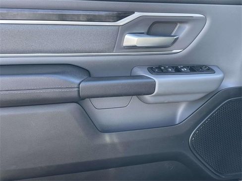 Used 2022 RAM 1500 Big Horn image 24