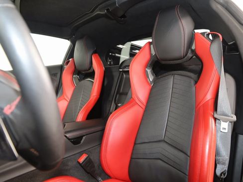 Used 2020 Chevrolet Corvette Stingray Premium Cpe w/ 3LT Preferred Equipment Group image 18