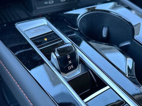 New 2025 Volkswagen Atlas Peak Edition SE image 47